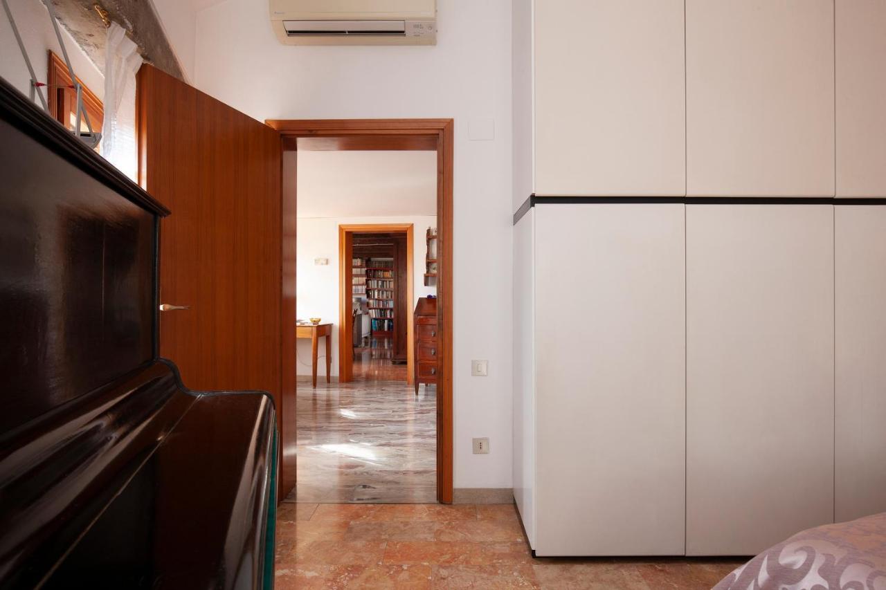 Altana Rialto Apartment Veneţia Exterior foto